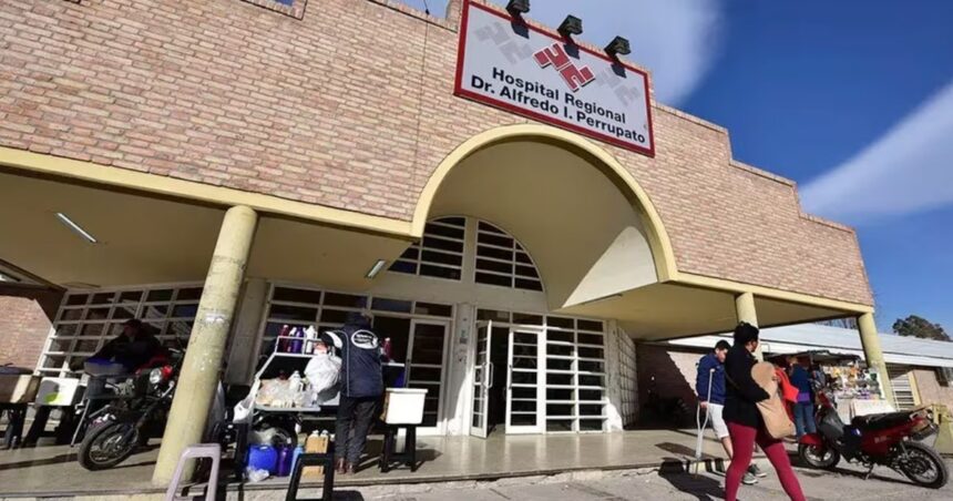 Llevó a sus hijos de 2 y 4 años al médico por dolores de panza: estaban intoxicados con cocaína Llevó a sus hijos de 2 y 4 años al médico por dolores de panza: estaban intoxicados con cocaína