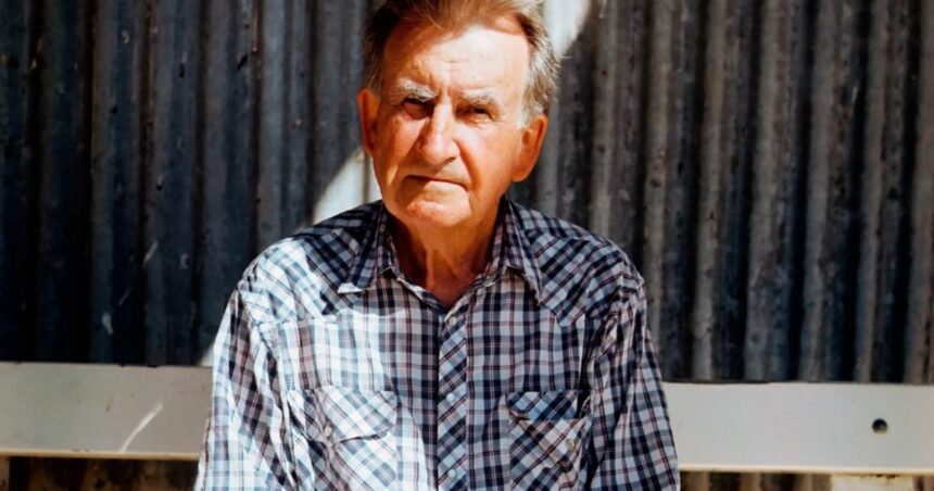 Por una cabeza: el burrero Gerald Murnane y su apuesta por la literatura Por una cabeza: el burrero Gerald Murnane y su apuesta por la literatura