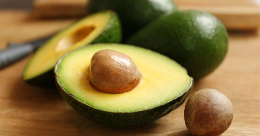 Cómo aprovechar el té de semilla de palta para cuidar los riñones y controlar el colesterol Cómo aprovechar el té de semilla de palta para cuidar los riñones y controlar el colesterol