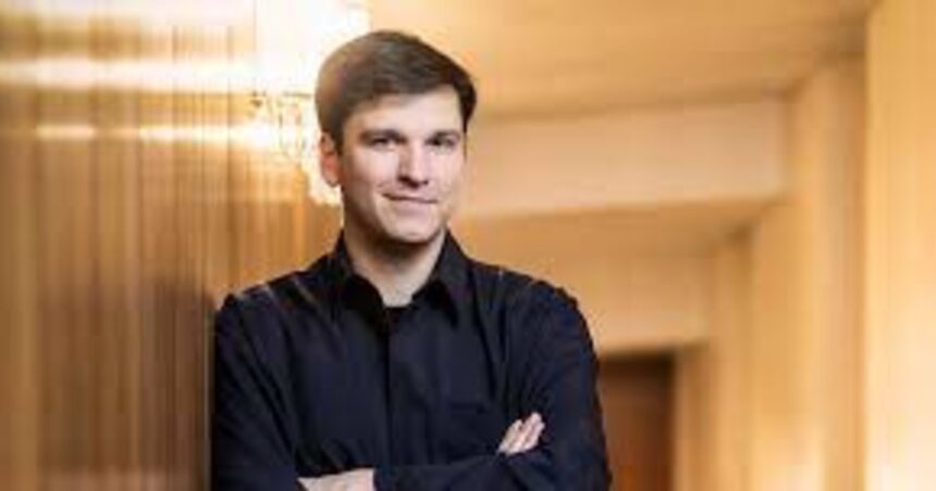 El argentino Demis Volpi fue designado director del Ballet de Hamburgo El argentino Demis Volpi fue designado director del Ballet de Hamburgo