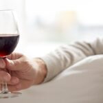 Cómo el vino tinto dejó de considerarse saludable