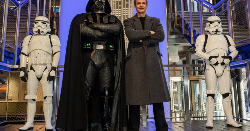 Qué hicieron Darth Vader y Hayden Christensen para dar inicio a la nueva campaña de Star Wars Qué hicieron Darth Vader y Hayden Christensen para dar inicio a la nueva campaña de Star Wars