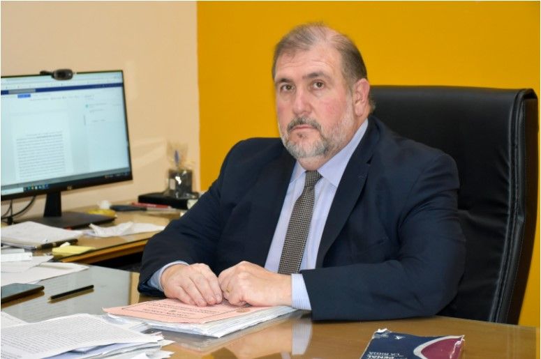 La Justicia procesó a un hombre por usurpar la propiedad de su vecino La Justicia procesó a un hombre por usurpar la propiedad de su vecino