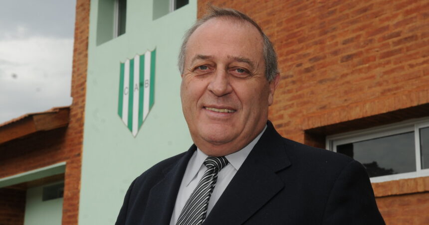 Murió Carlos Portell, histórico dirigente de Banfield y viejo ladero de Julio Grondona Murió Carlos Portell, histórico dirigente de Banfield y viejo ladero de Julio Grondona
