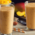 Cómo consumir el licuado de banana y durazno para aprovechar al máximo sus nutrientes