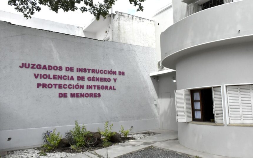 Un hombre fue detenido y procesado por agredir a su pareja