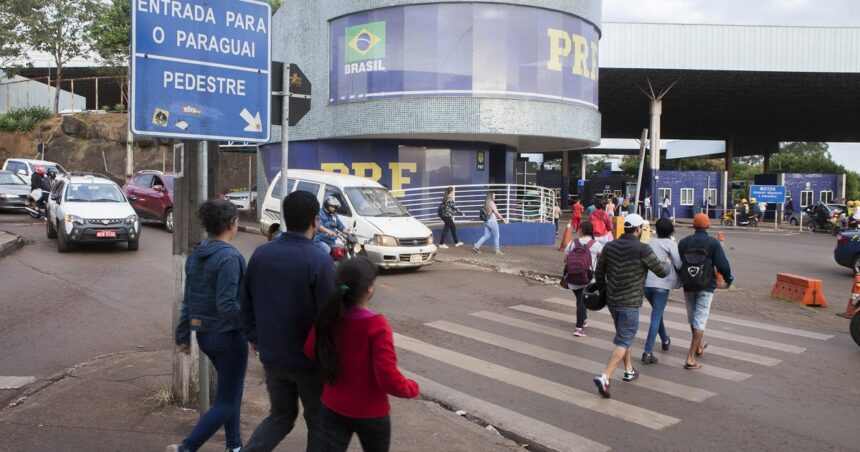 Límite, lugar de mezcla y tránsito Límite, lugar de mezcla y tránsito