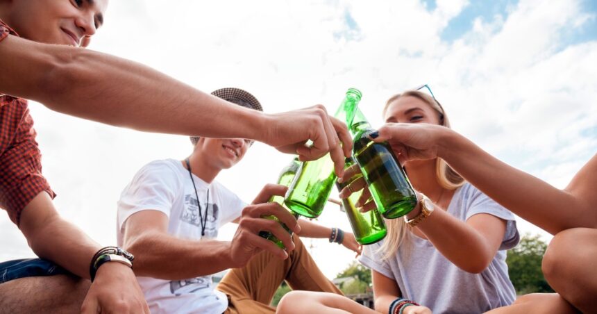 Cuáles son los daños que provoca el alcohol en el cerebro de un adolescente Cuáles son los daños que provoca el alcohol en el cerebro de un adolescente