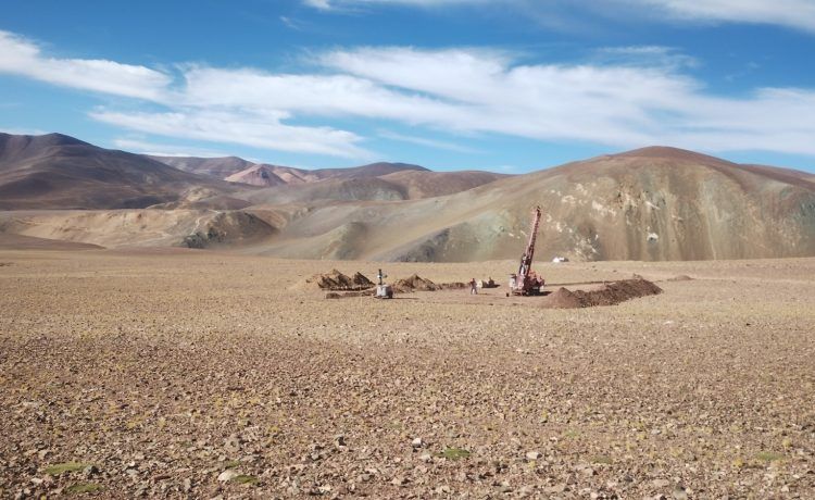 La Rioja: La empresa minera Sendero encuentra oro en el proyecto Peñas Negras La Rioja: La empresa minera Sendero encuentra oro en el proyecto Peñas Negras