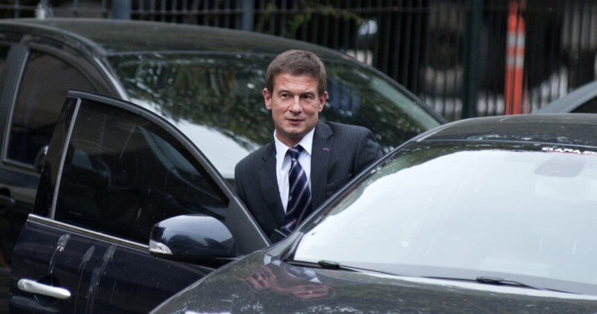 El juez Julián Ercolini ordenó nuevos allanamientos por las estafas con los seguros