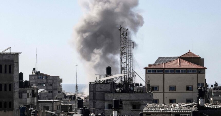 Nuevos ataques israelíes en Rafah, en el sur de Gaza, mataron a 22 personas: 18 de ellas eran niños Nuevos ataques israelíes en Rafah, en el sur de Gaza, mataron a 22 personas: 18 de ellas eran niños