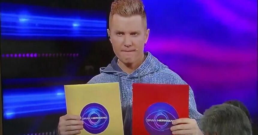 Gran Hermano, EN VIVO: Santiago del Moro emitió dos comunicados que cambiarán el juego