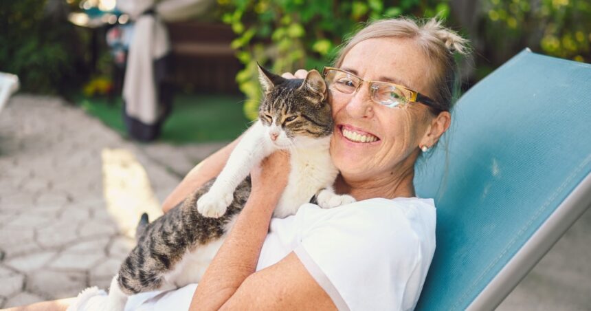 “Receto mascotas”: el triple beneficio para las personas mayores