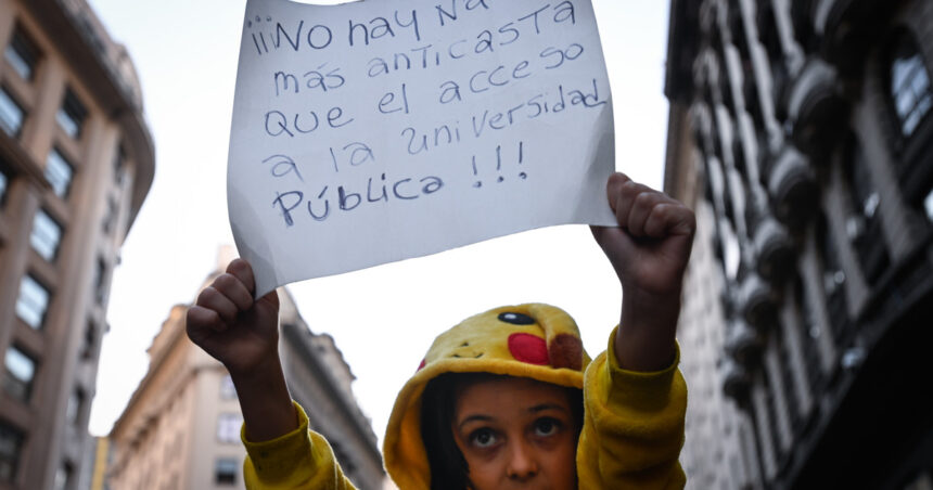 La primera bala que entró de lleno y el miedo del Gobierno La primera bala que entró de lleno y el miedo del Gobierno