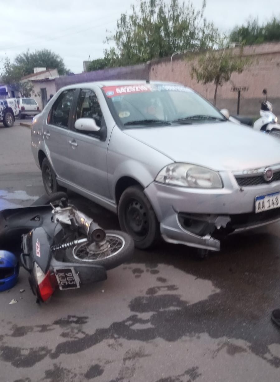 Siniestro vial por calle Ascasubi