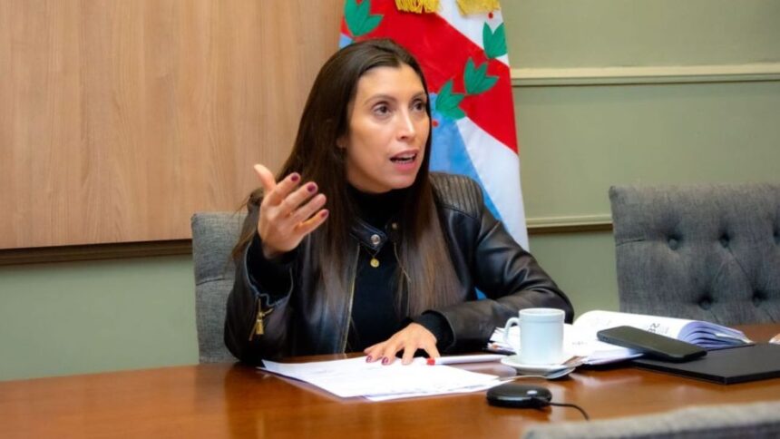 Florencia López: “La Ley Bases es la confirmación de que todo el ajuste va a caer sobre la gente”