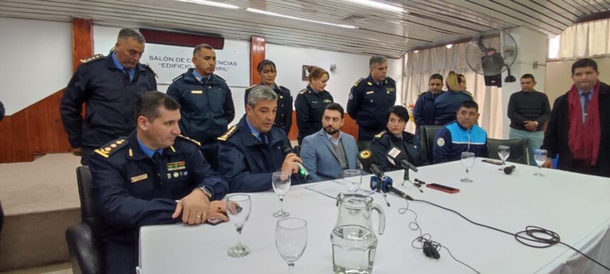 El jefe de la policía habló sobre la cuestión salarial: “Si hay algún anuncio lo hará el ejecutivo”