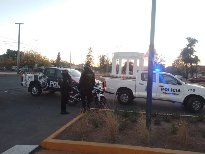 Se registró un siniestro vial en la rotonda de la Llama Votiva Se registró un siniestro vial en la rotonda de la Llama Votiva