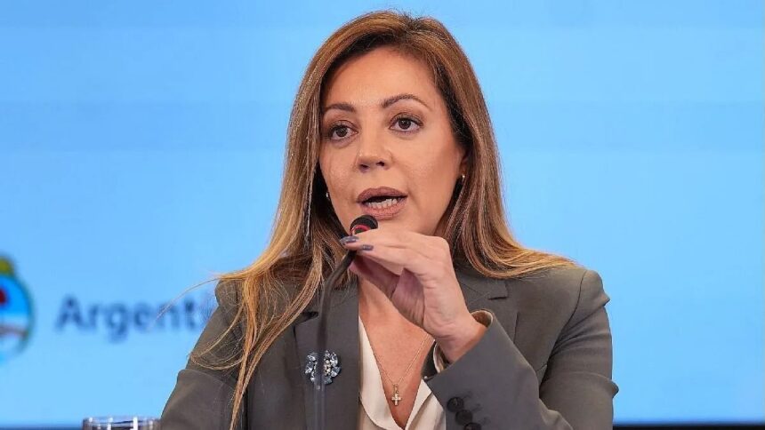 Flavia Royón: “Festejo el nuevo impulso que está tomando La Rioja en materia minera” Flavia Royón: “Festejo el nuevo impulso que está tomando La Rioja en materia minera”