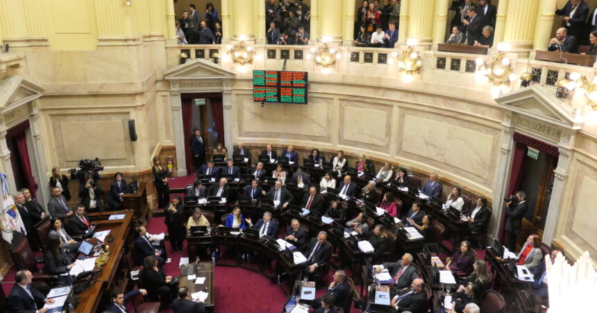 Uno por uno, cómo votó cada senador la Ley Bases