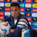 Lionel Scaloni: qué le regaló a Messi y cómo manejar la rivalidad con Chile