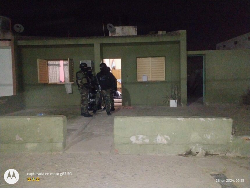 Recuperan un termotanque que había sido sustraído del Colegio Centro Polivalente de Arte Recuperan un termotanque que había sido sustraído del Colegio Centro Polivalente de Arte