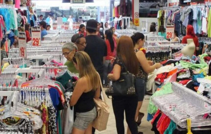 Comerciantes de Chilecito piden claridad sobre la circulación de los Chachos Comerciantes de Chilecito piden claridad sobre la circulación de los Chachos