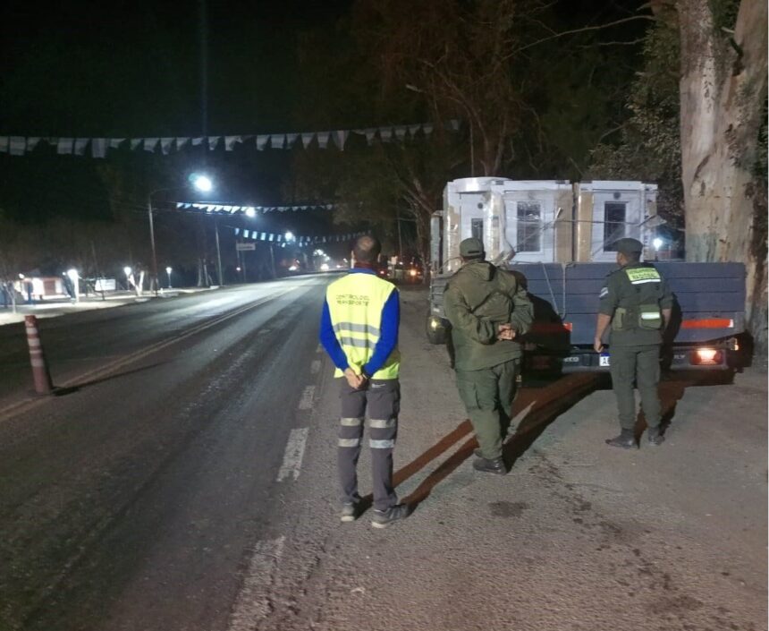 Retienen camión proveniente de La Rioja por alcoholemia positiva en control en Mendoza