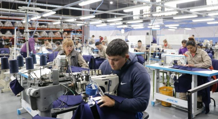 La Rioja es la tercera provincia con más pérdidas de empleo privado del país La Rioja es la tercera provincia con más pérdidas de empleo privado del país