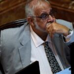 Polémica visita de diputados a represores: ahora un senador libertario dijo que él hubiese ido