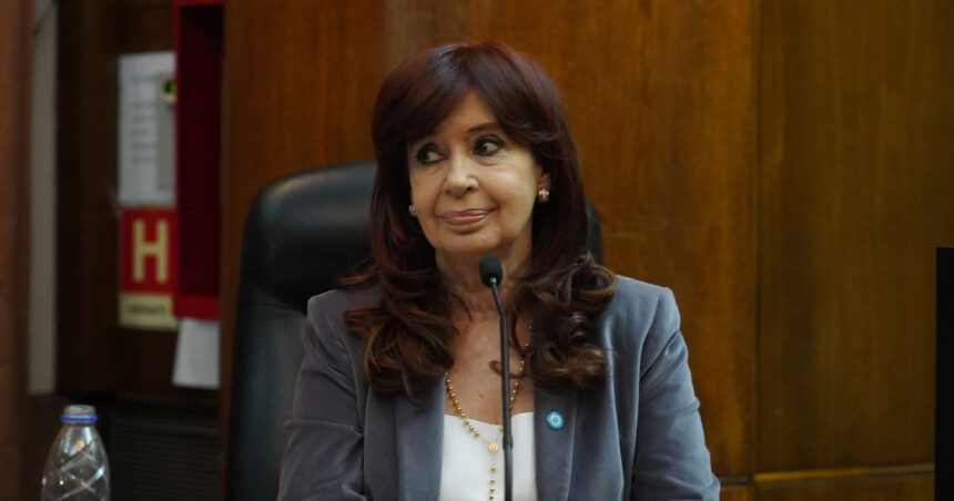 Una nueva encuesta midió a 28 dirigentes: los peores fueron Cristina, un ministro y un gobernador Una nueva encuesta midió a 28 dirigentes: los peores fueron Cristina, un ministro y un gobernador