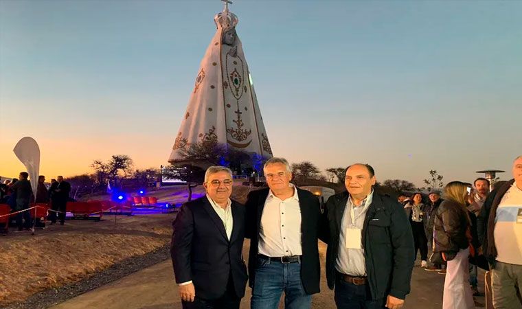 Catamarca:Inauguraron la imponente Imagen de la Virgen del Valle sobre el cerro Ambato Catamarca:Inauguraron la imponente Imagen de la Virgen del Valle sobre el cerro Ambato