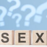 Día Mundial de la Salud Sexual: los mitos sobre sexualidad en cada década de la vida