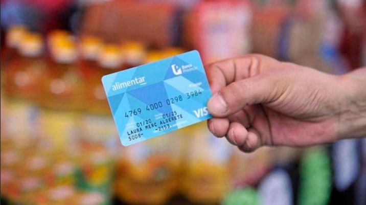El Gobierno oficializó los aumentos de la Tarjeta Alimentar y amplió el rango de beneficiarios