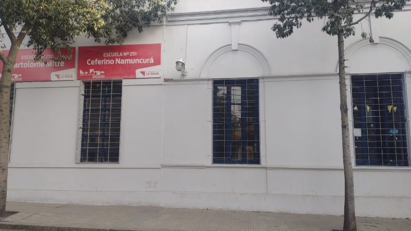 Tercer día de paro en escuelas públicas Tercer día de paro en escuelas públicas