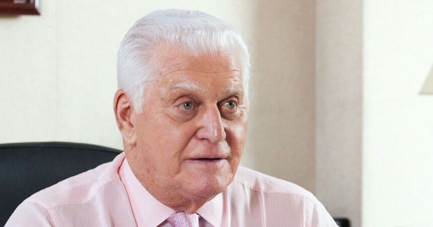 Murió Avelino Porto, político y fundador de la Universidad de Belgrano, a los 88 años Murió Avelino Porto, político y fundador de la Universidad de Belgrano, a los 88 años