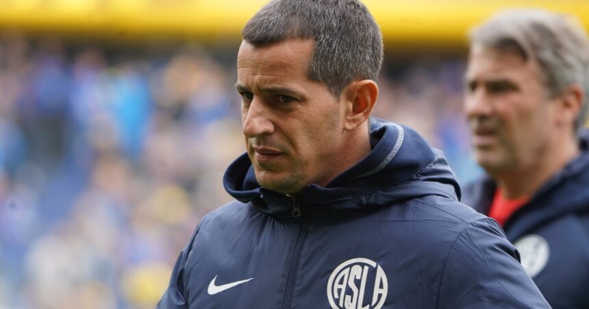 San Lorenzo: dura baja para Leandro Romagnoli que lo obliga a cambiar la defensa San Lorenzo: dura baja para Leandro Romagnoli que lo obliga a cambiar la defensa