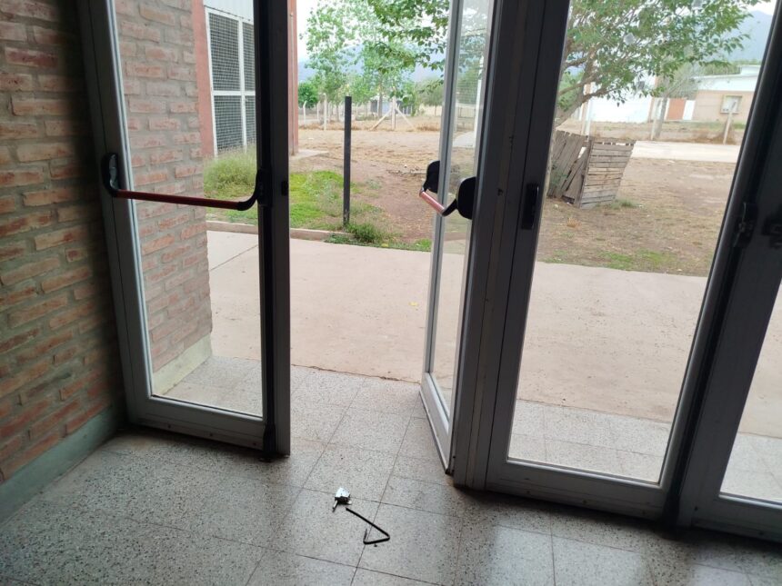 Cuarto robo en el año para la Escuela N° 416