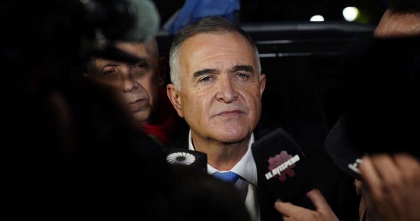 Nuevo ranking de gobernadores: lidera un peronista “peluca” y Cristina festeja por dos Nuevo ranking de gobernadores: lidera un peronista “peluca” y Cristina festeja por dos