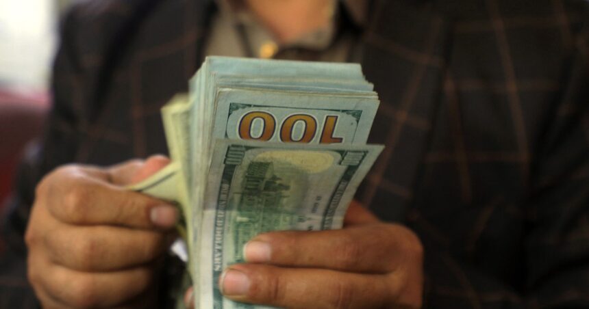 Dólar blue hoy: a cuánto cotiza este viernes 15 de noviembre Dólar blue hoy: a cuánto cotiza este viernes 15 de noviembre