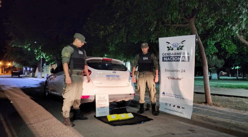 Secuestraron más de 3 kilos de cocaína y desarticularon una organización delictiva en La Rioja Secuestraron más de 3 kilos de cocaína y desarticularon una organización delictiva en La Rioja