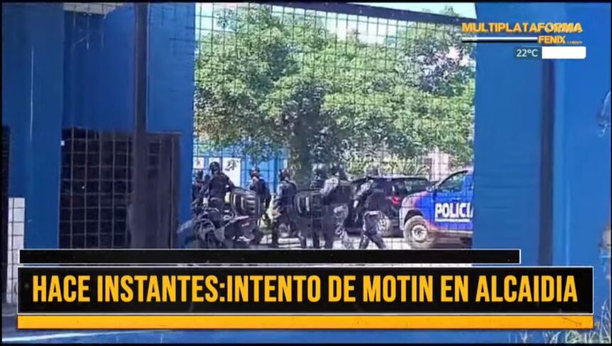 ULTIMO MOMENTO: Intento de motín en la Alcaidía policial ULTIMO MOMENTO: Intento de motín en la Alcaidía policial