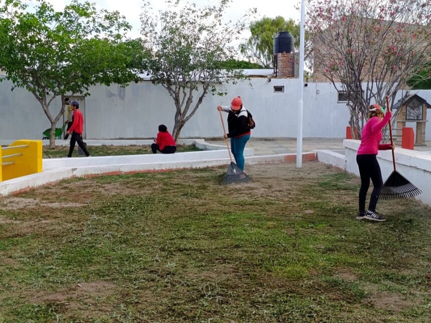 Barrio Santa Rita | CAMPAÑA DE LIMPIEZA Y DESMALEZAMIENTO EN CHEPES