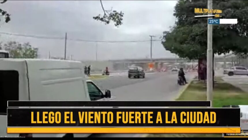 Llegó el viento fuerte a la ciudad Llegó el viento fuerte a la ciudad