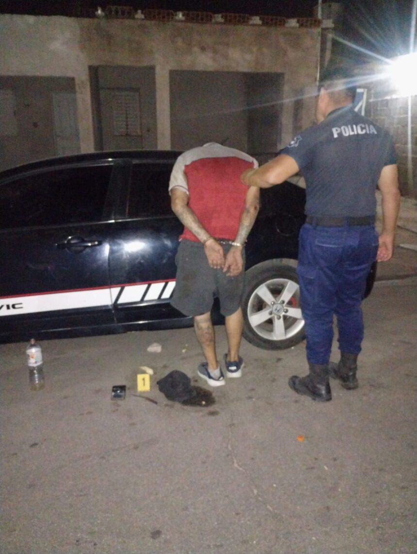 Detienen a un hombre por robo calificado con arma blanca en el barrio Hospital Detienen a un hombre por robo calificado con arma blanca en el barrio Hospital