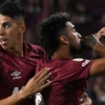 Lanús por fin pudo sonreír en 2025: le ganó a Sarmiento de la mano de un gran Marcelino Moreno