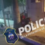 Joven motociclista sufrió una fuerte caída en Av. Felipe Varela y fue hospitalizado
