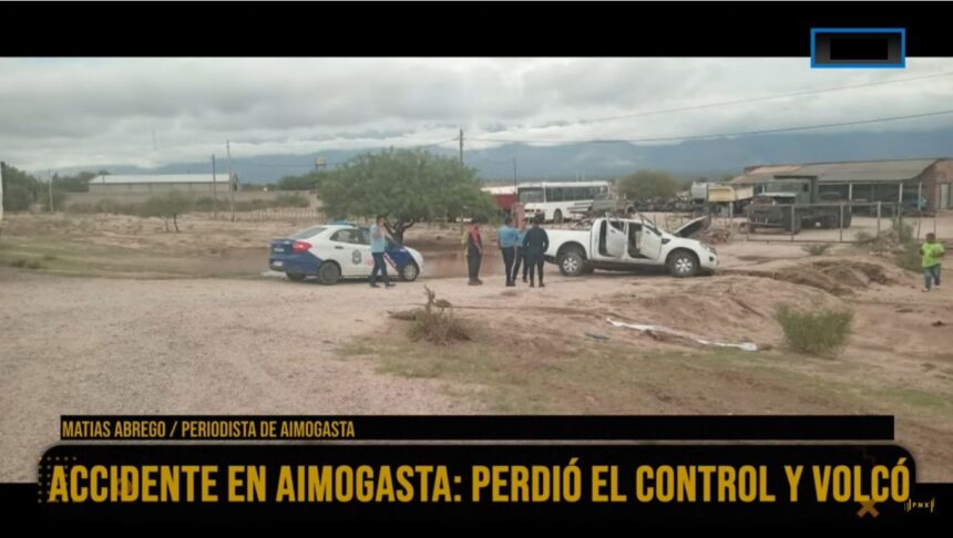 Aimogasta: camioneta volcó y se espera conocer el estado de salud de sus ocupantes Aimogasta: camioneta volcó y se espera conocer el estado de salud de sus ocupantes