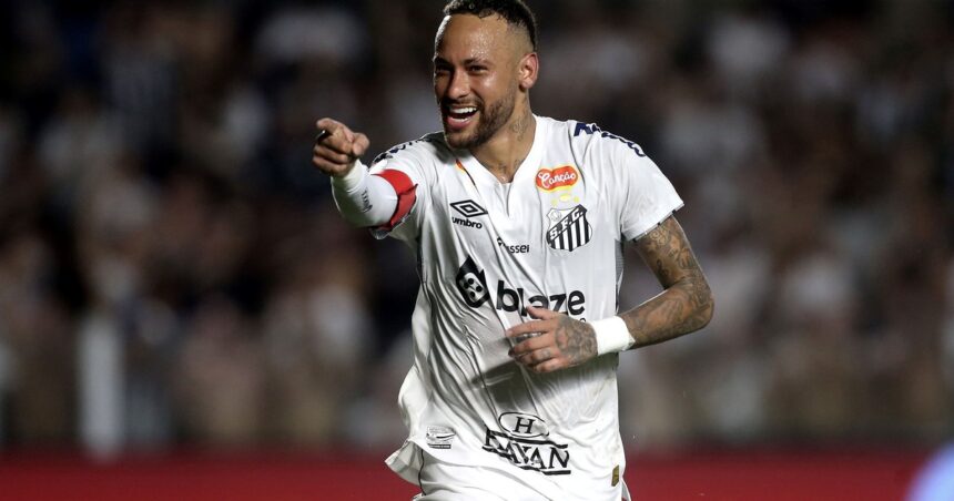 Neymar sigue dibujando obras de arte en el Santos: el golazo de tiro libre frente a Bragantino Neymar sigue dibujando obras de arte en el Santos: el golazo de tiro libre frente a Bragantino