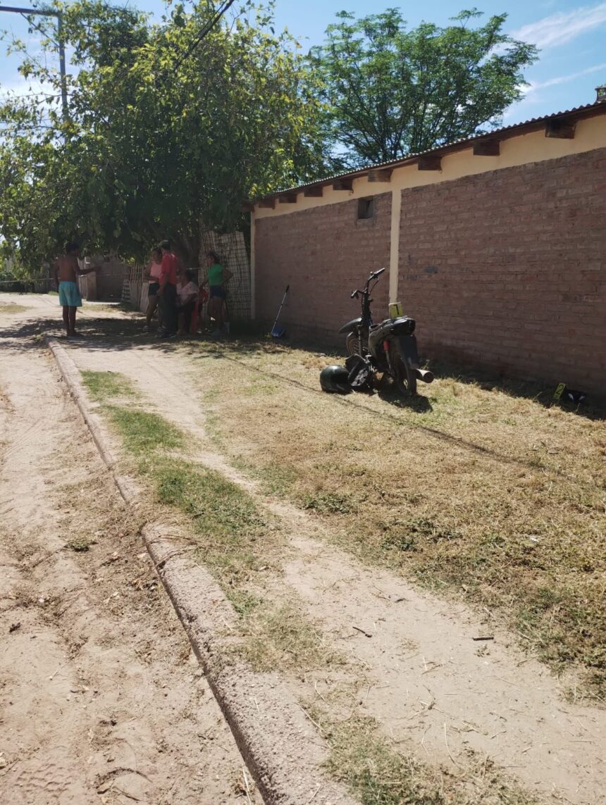 Grave accidente vial en el barrio 29 de Julio: dos personas heridas Grave accidente vial en el barrio 29 de Julio: dos personas heridas